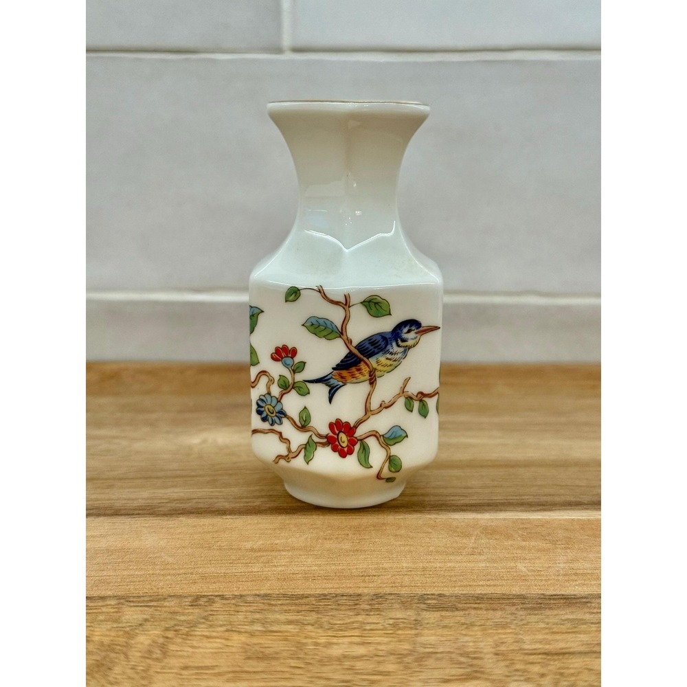 Aynsley Pembrook‎ Bone China Violet Bud Vase  3-1/2"